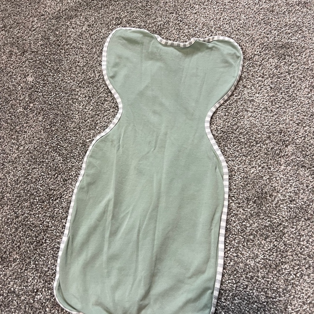 Love to Dream Swaddle Collection - Pink, Green, White - Picture 9 of 11
